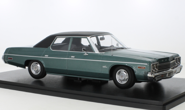 Dodge Monaco metallic-dark green/black 1974 1/18