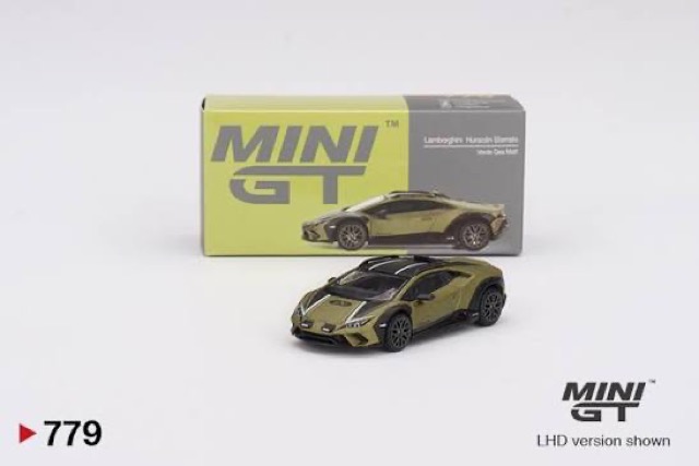 Lamborghini Huracán Sterrato Verde Gea Matt 1/64